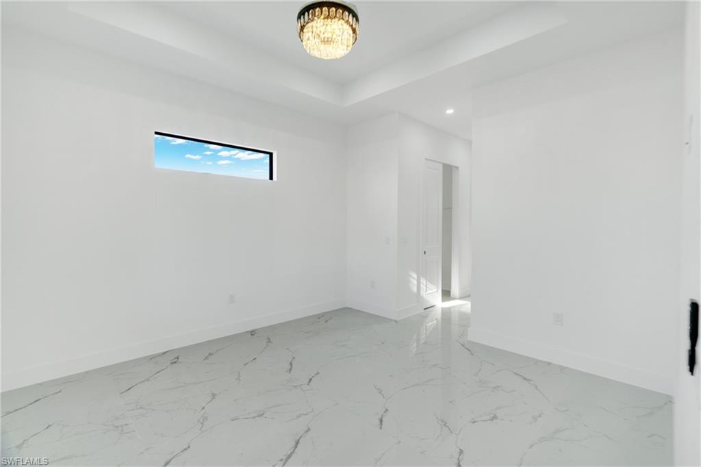 2 Se 20th Ct Property Photo 23