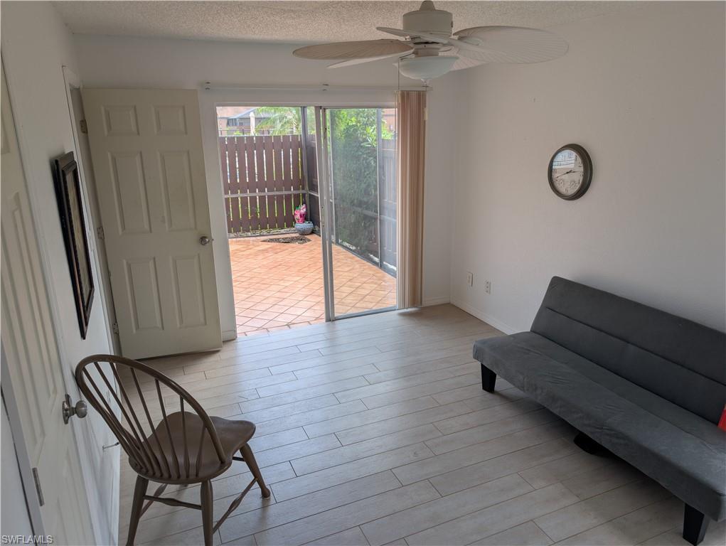 5652 Foxlake Dr Property Photo 21