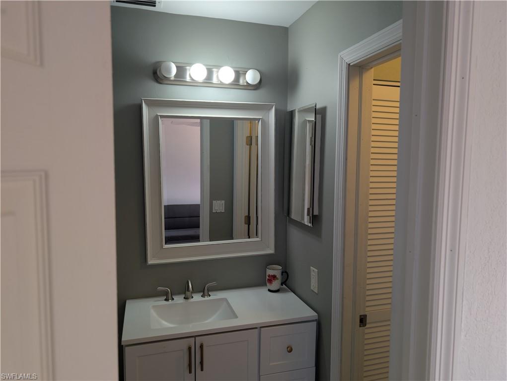 5652 Foxlake Dr Property Photo 25