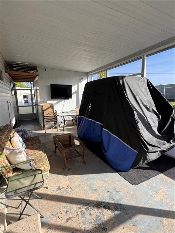 135 Orange Harbor Dr Property Photo 12