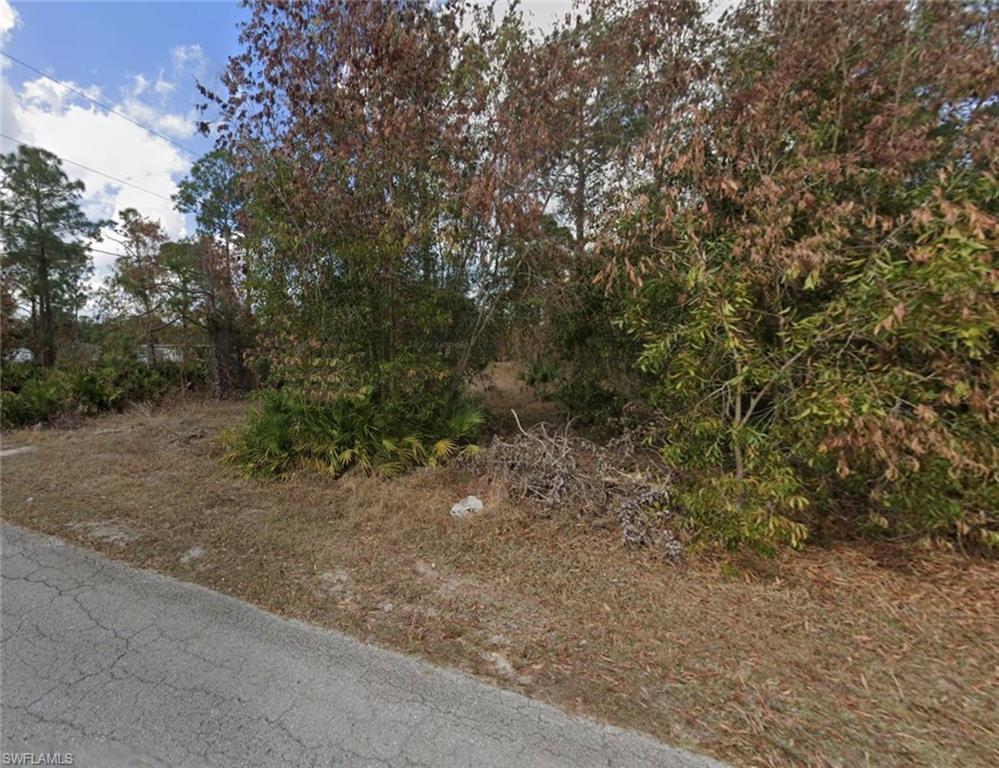 3605 E 3rd St Property Photo 2