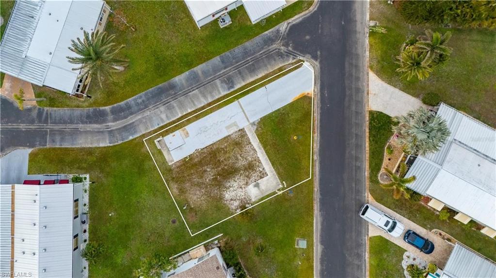 1000 Kings Hwy Property Photo 4