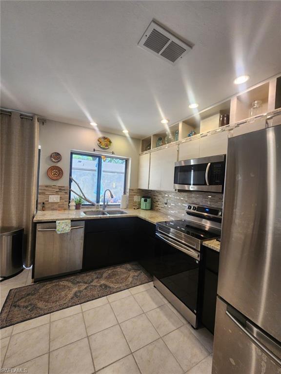 5873 Wyldewood Lakes Ct Property Photo 8