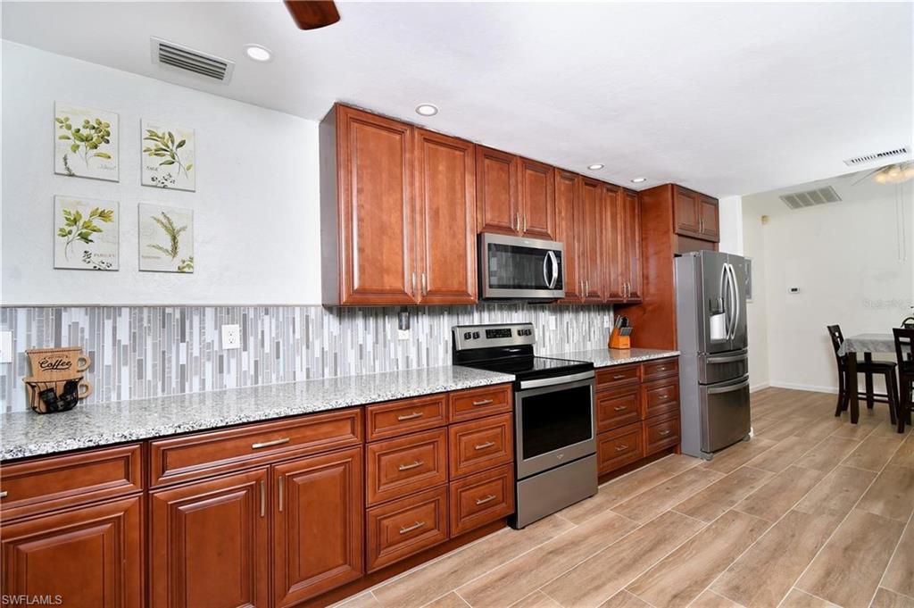 25101 Kimberly Ct Property Photo 12