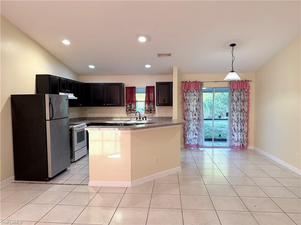 305-307 Harry Ave S Property Photo 2
