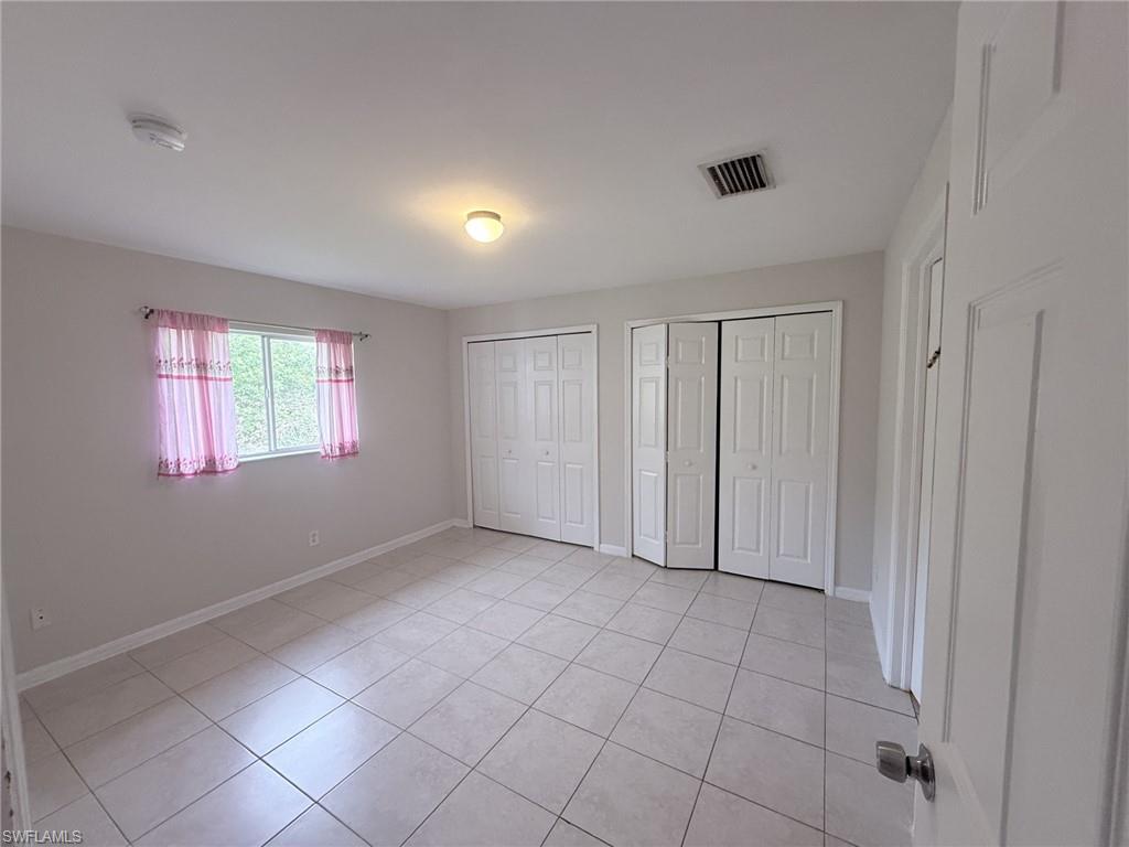 305-307 Harry Ave S Property Photo 5