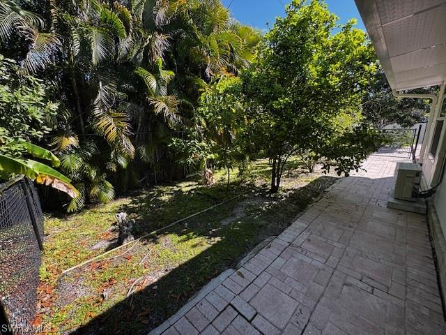 8409 Tahiti Rd A Property Photo 22