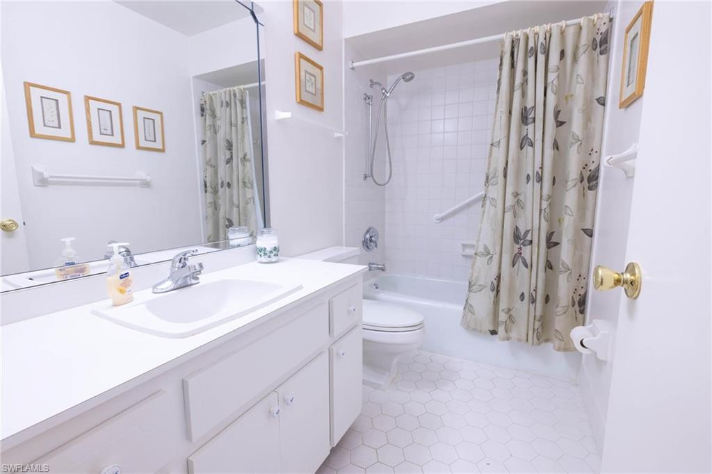 1390 Myerlee Country Club Blvd Property Photo 17