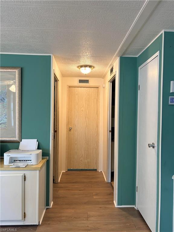 2787 Breezewood Dr Property Photo 8