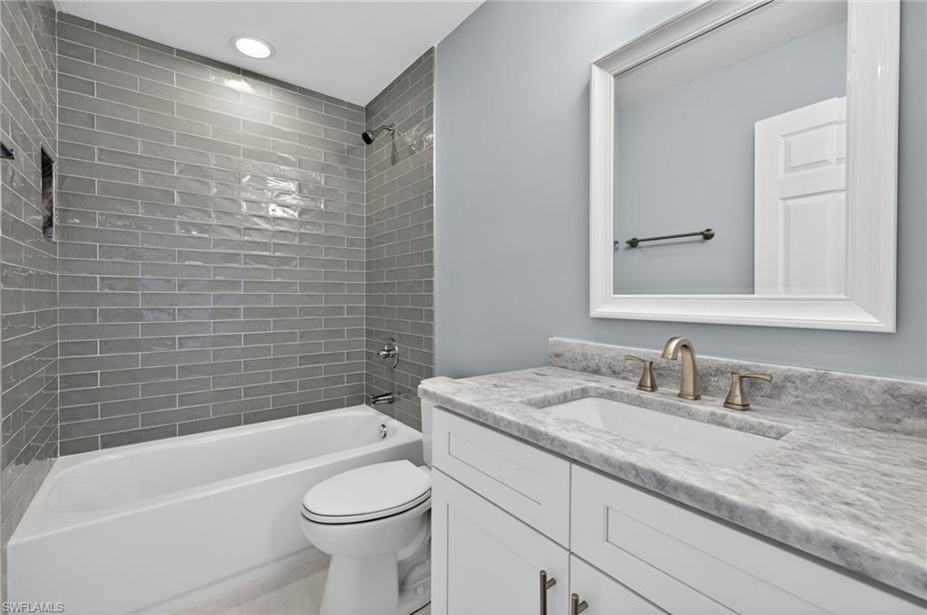 4109 Bellasol Cir 1113 Property Photo 16