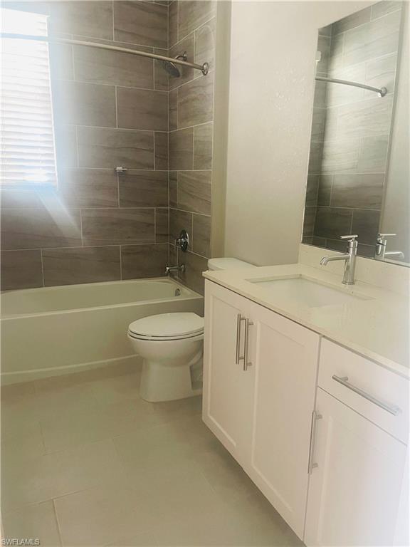 7012 Romana Way 1406 Property Photo 3