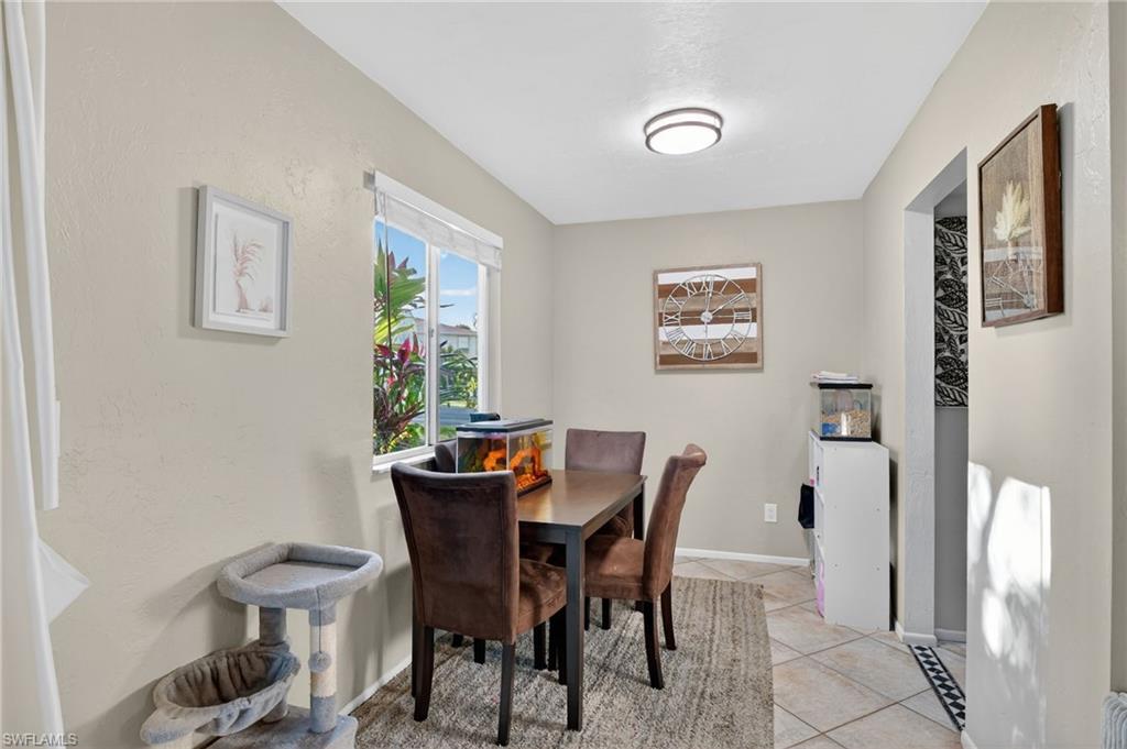 3309 Prince Edward Island Cir 2 Property Photo 5