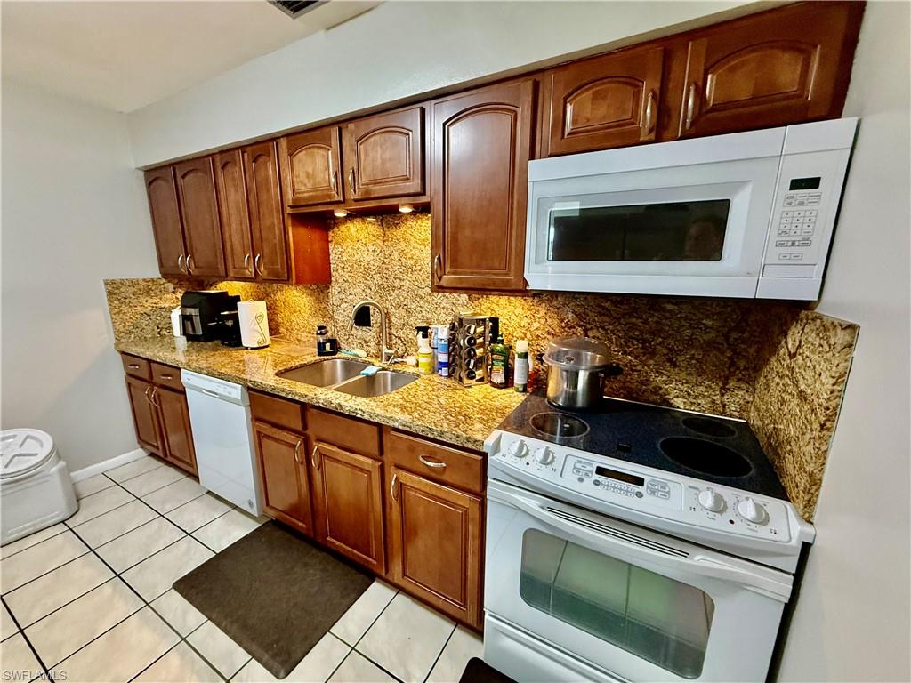 720 Shadyside St Property Photo 10