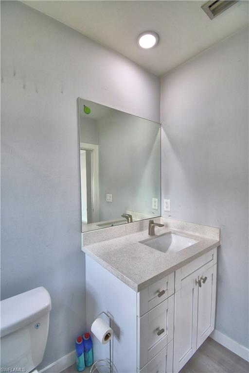 713/715 W 12th St Property Photo 22