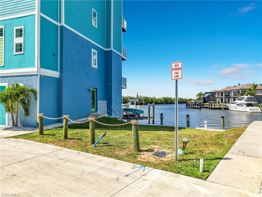 5838 Shell Cove Dr Property Photo 10