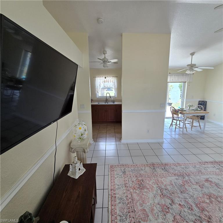 308 Nw 20th Ter Property Photo 16