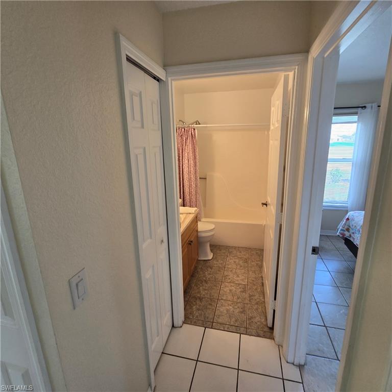 308 Nw 20th Ter Property Photo 17