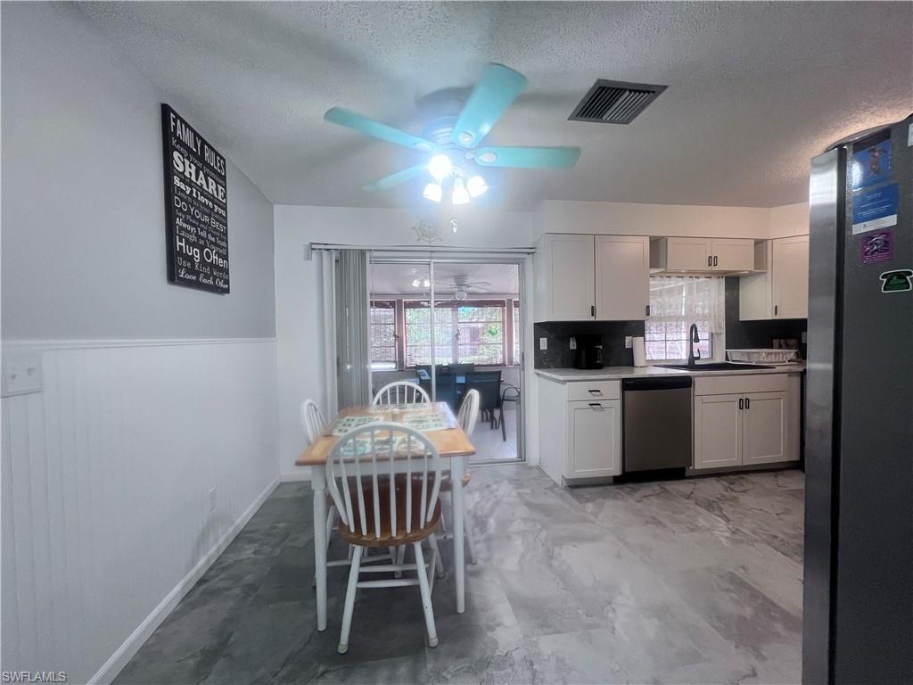 726 Sabur Ct Property Photo 6