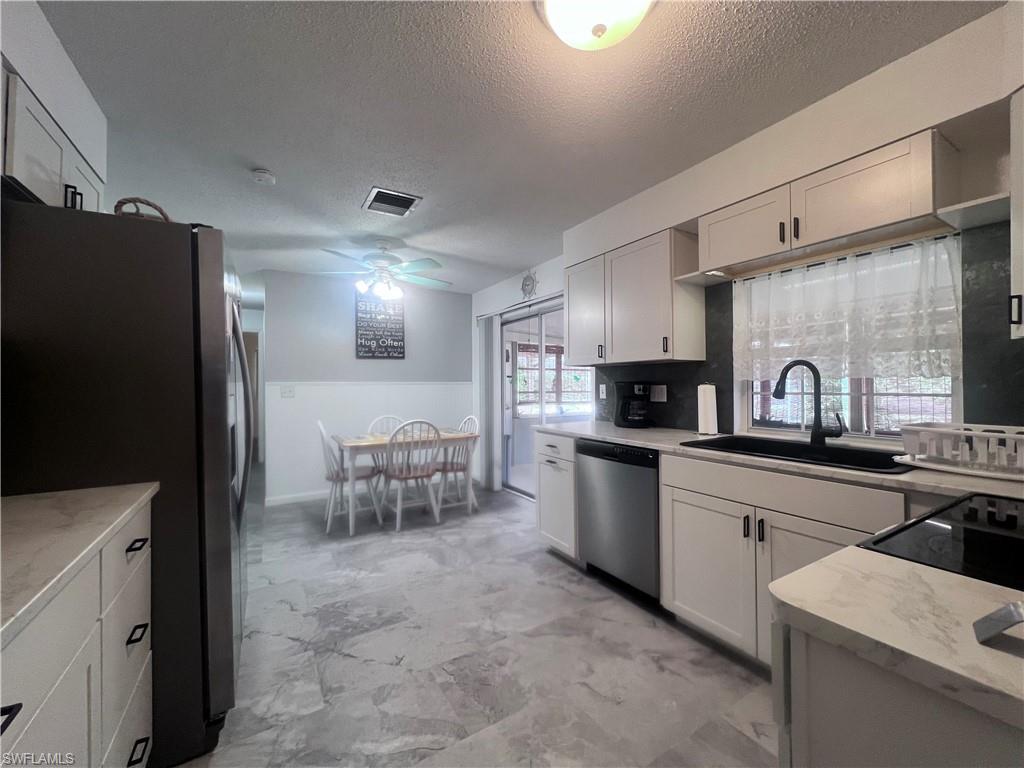 726 Sabur Ct Property Photo 8