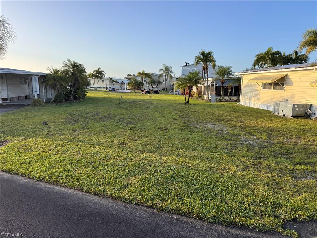 178 Orange Harbor Dr Property Photo 3
