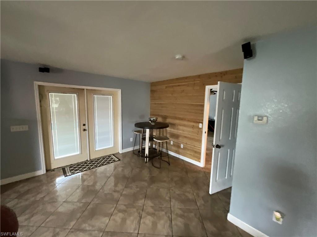 2218 Jackson Ave Property Photo 8
