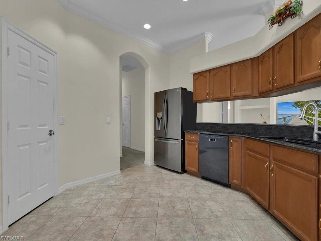 12871 Bay Timber Ct Property Photo 6