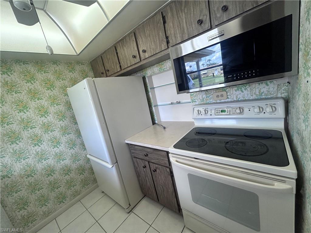 2210 Gardenia Way Property Photo 7