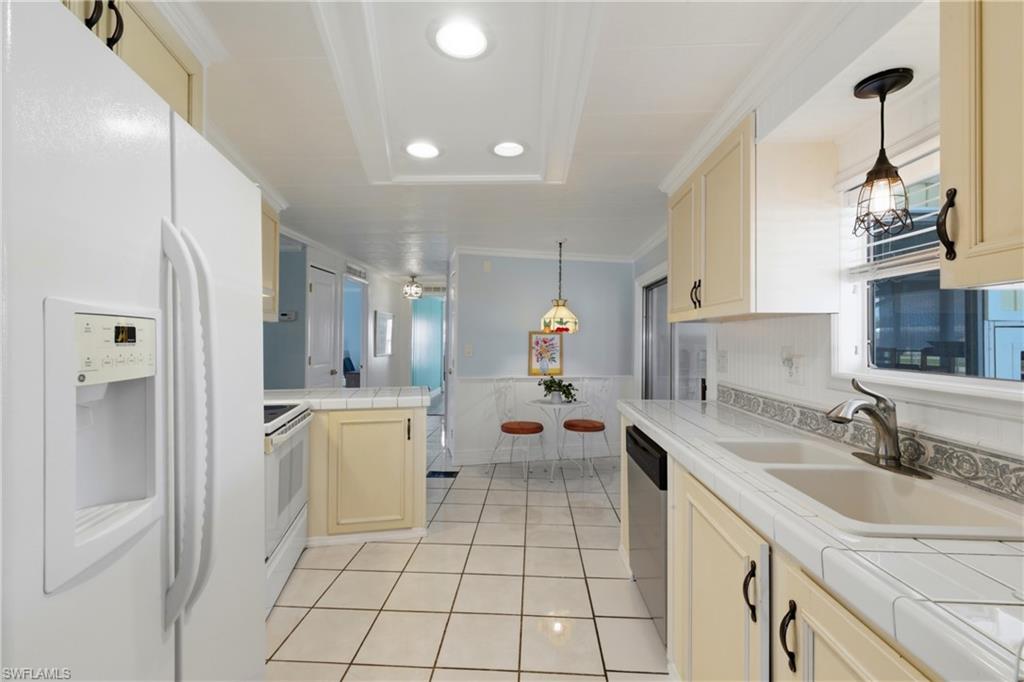 502 Pine Tree Ct Property Photo 17