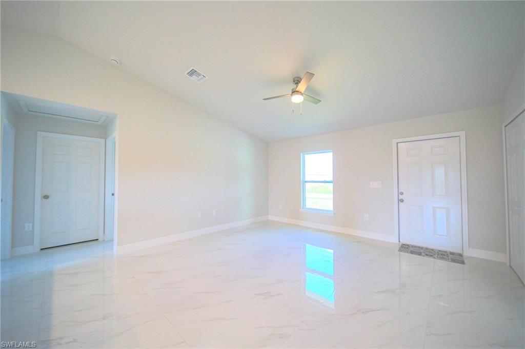 2007 Voss Ct Property Photo 6