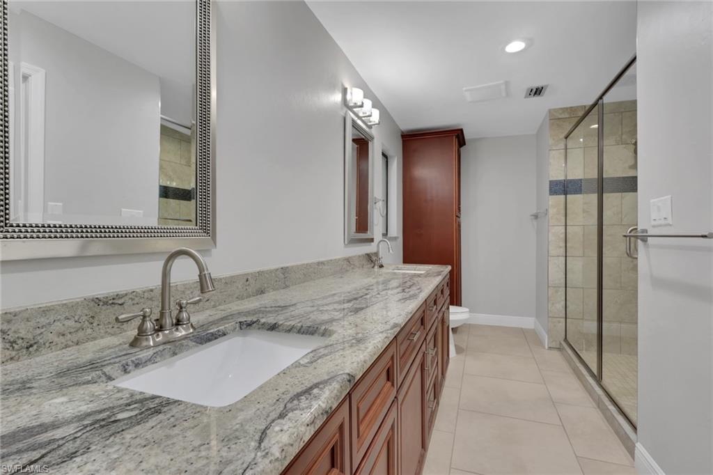 4536 Longboat Ln Property Photo 3