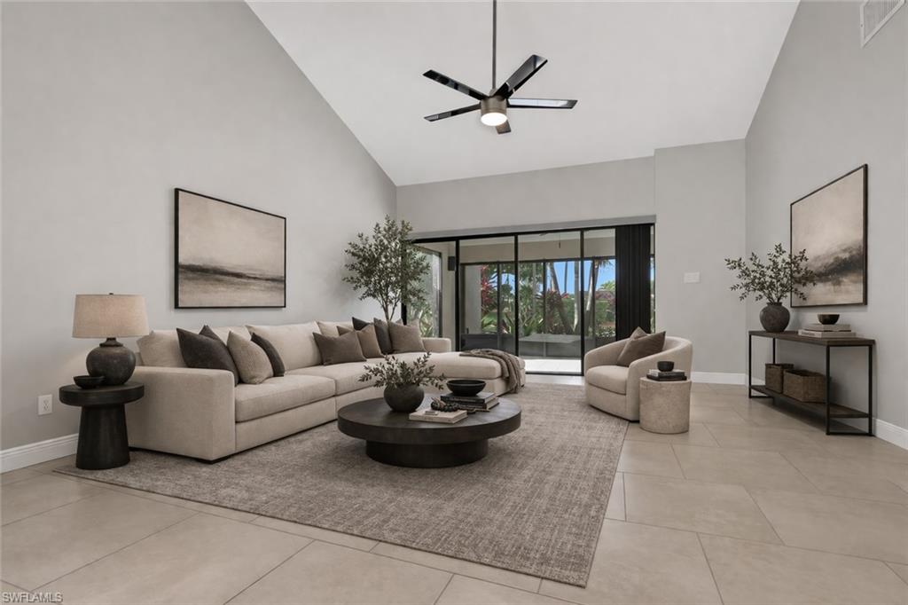 4536 Longboat Ln Property Photo 10