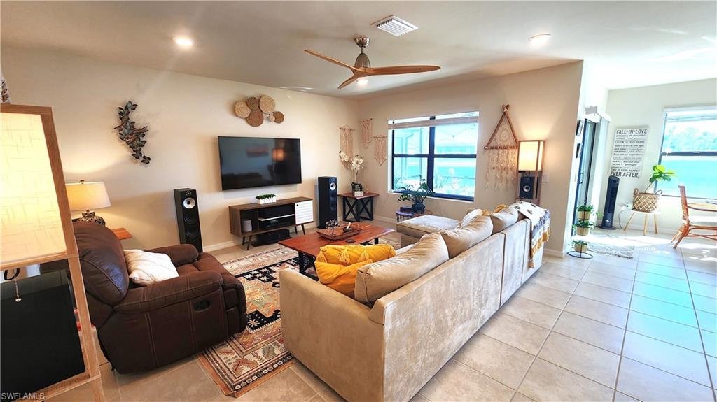 10754 Marlberry Way Property Photo 13