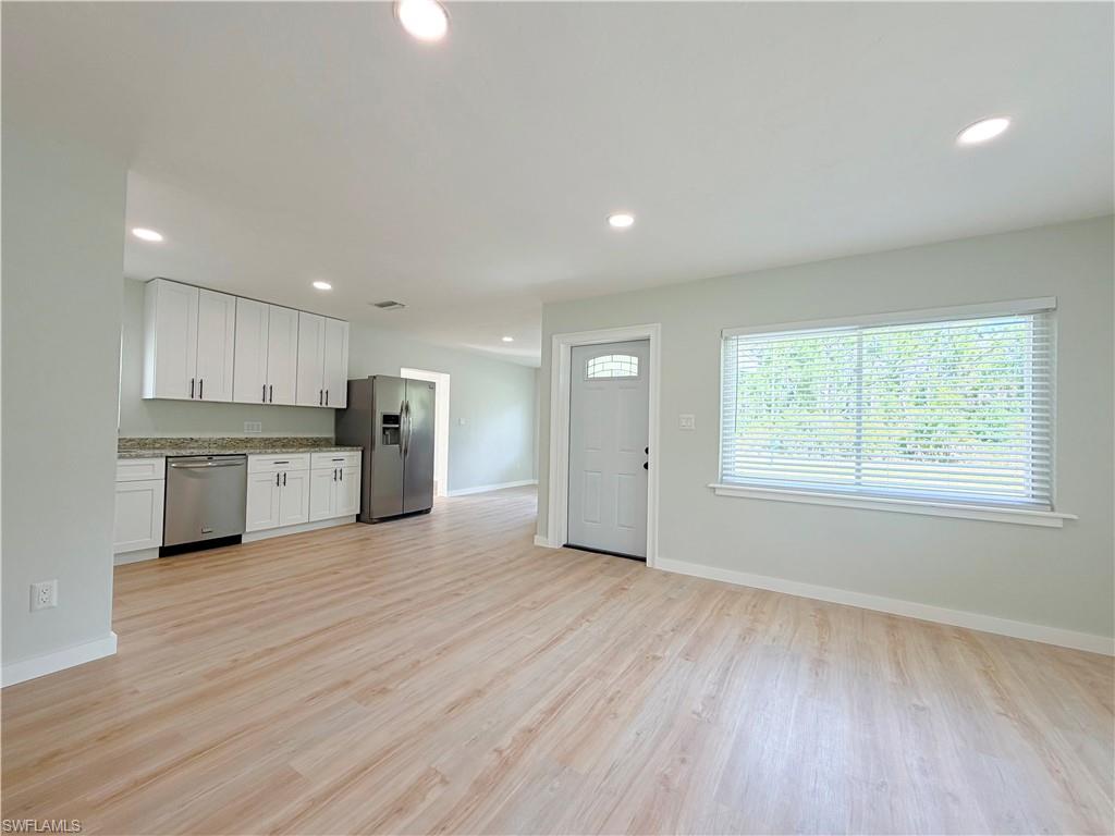 13097 Mizell Ave Property Photo 3