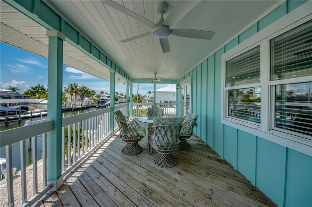 2360 Oleander St Property Photo 28