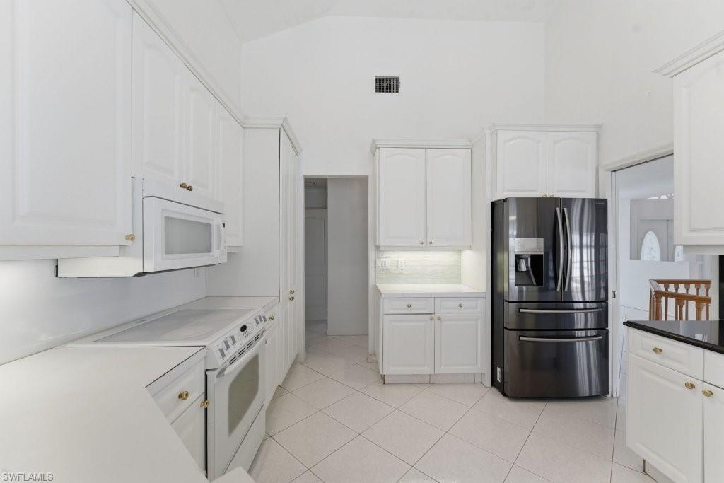 837 Sw 2nd Ave Property Photo 5