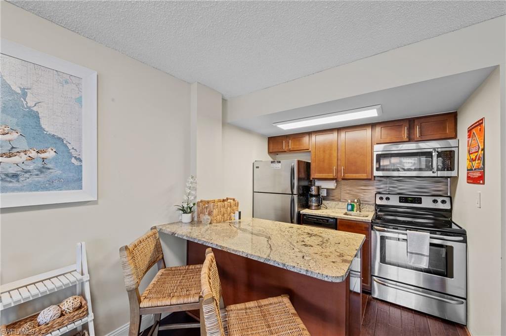 1 Bluebill Ave 402 Property Photo 11