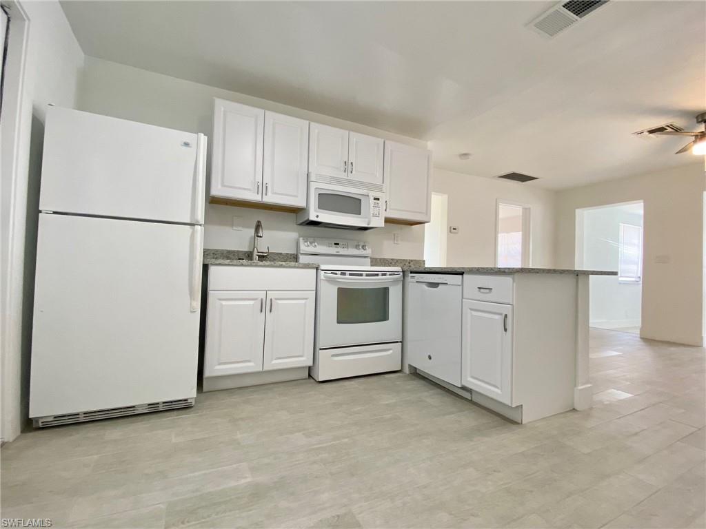 317 Tarpon Dr Property Photo 14