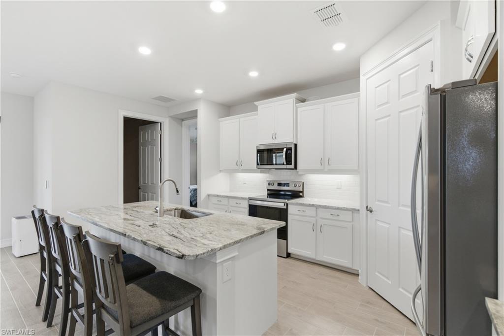 2026016010 Property Photo 7