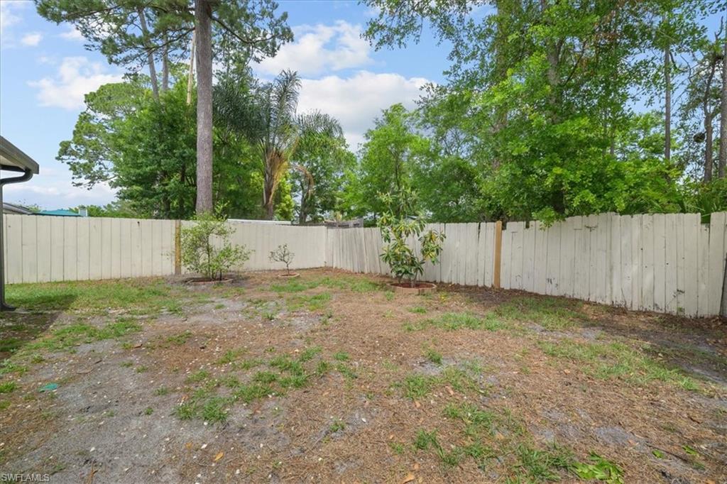 11179 Bentley Trace Ln E Property Photo 28