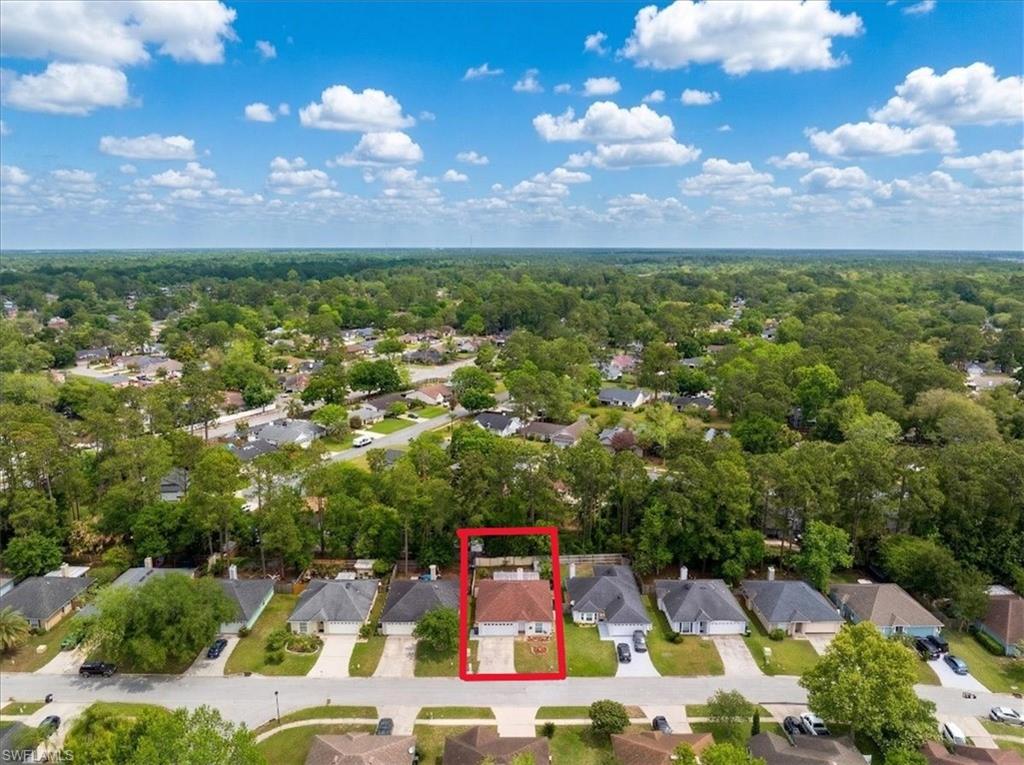 11179 Bentley Trace Ln E Property Photo 36