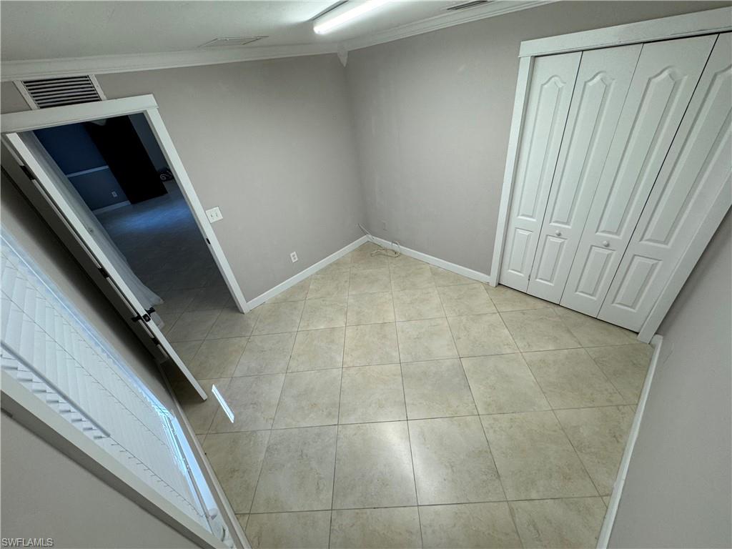 3313 35th St W Property Photo 5