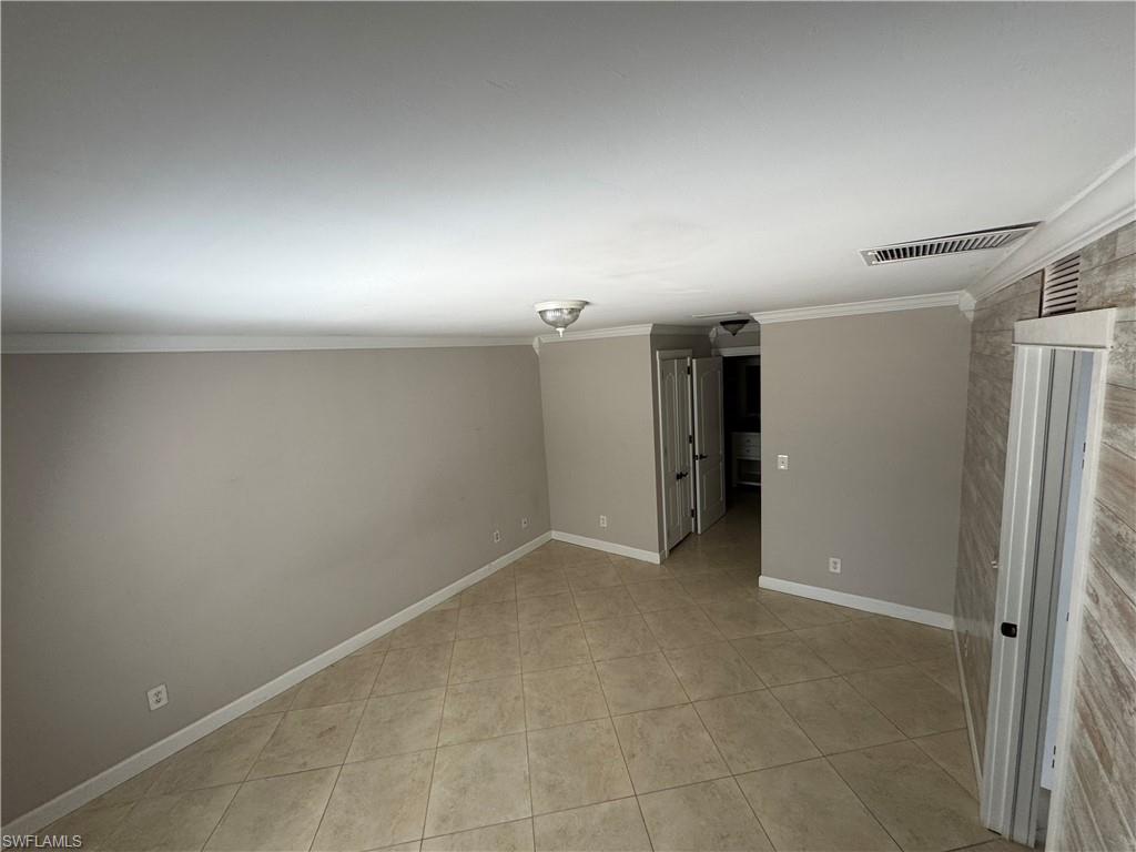 3313 35th St W Property Photo 10
