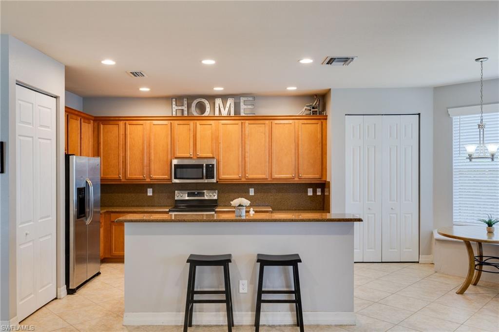 10519 Winged Elm Ln Property Photo 7