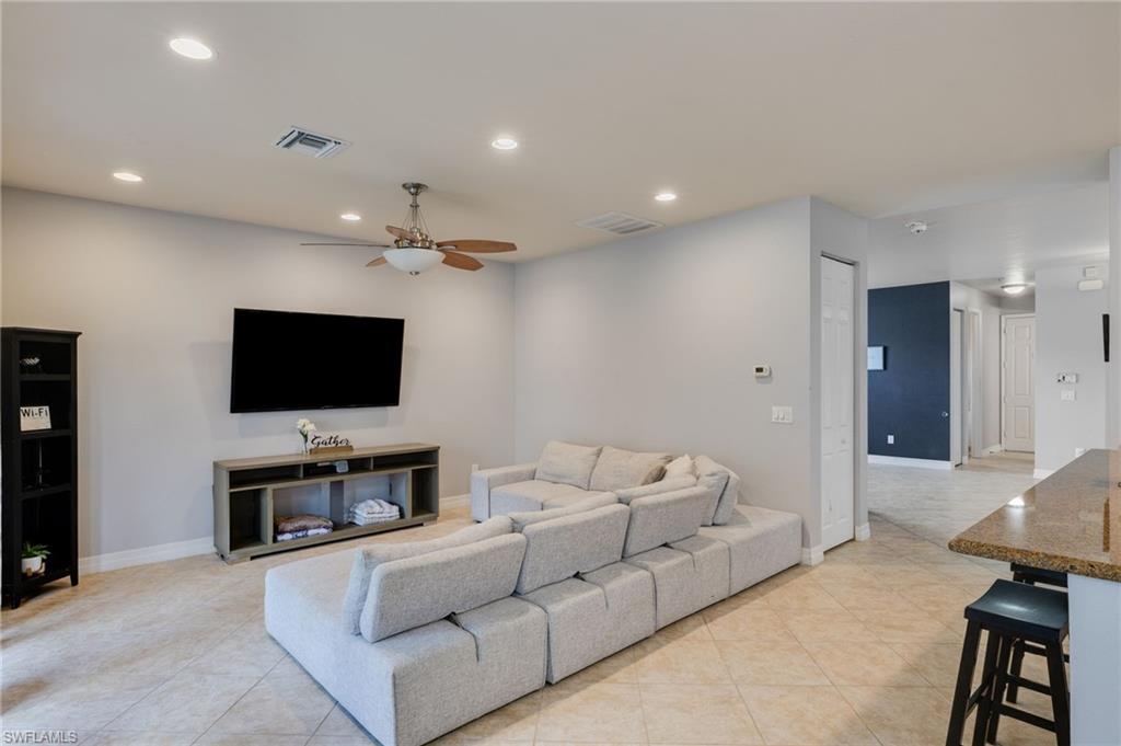 10519 Winged Elm Ln Property Photo 12
