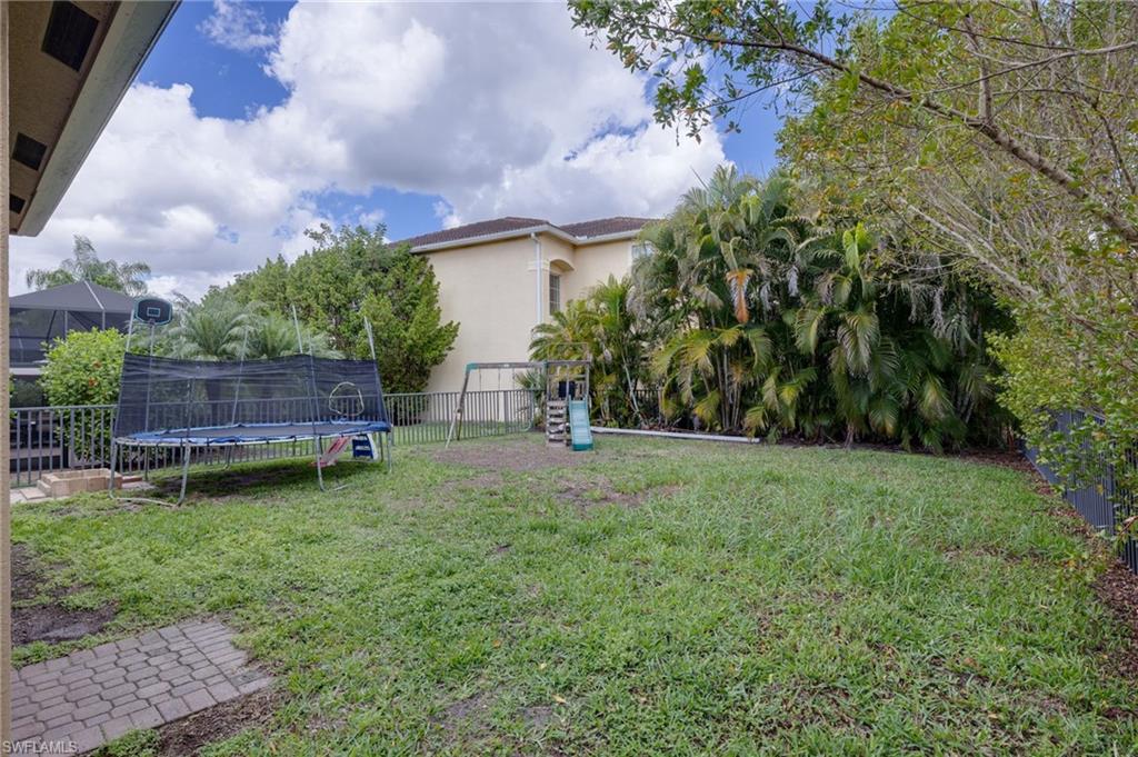 10519 Winged Elm Ln Property Photo 26