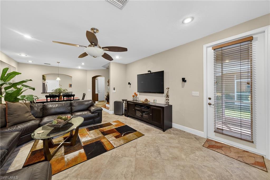 17560 Brickstone Loop Property Photo 3