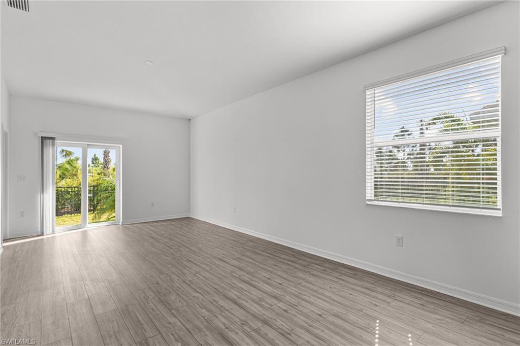 43153 Wild Indigo Rd Alderwood Property Photo 4