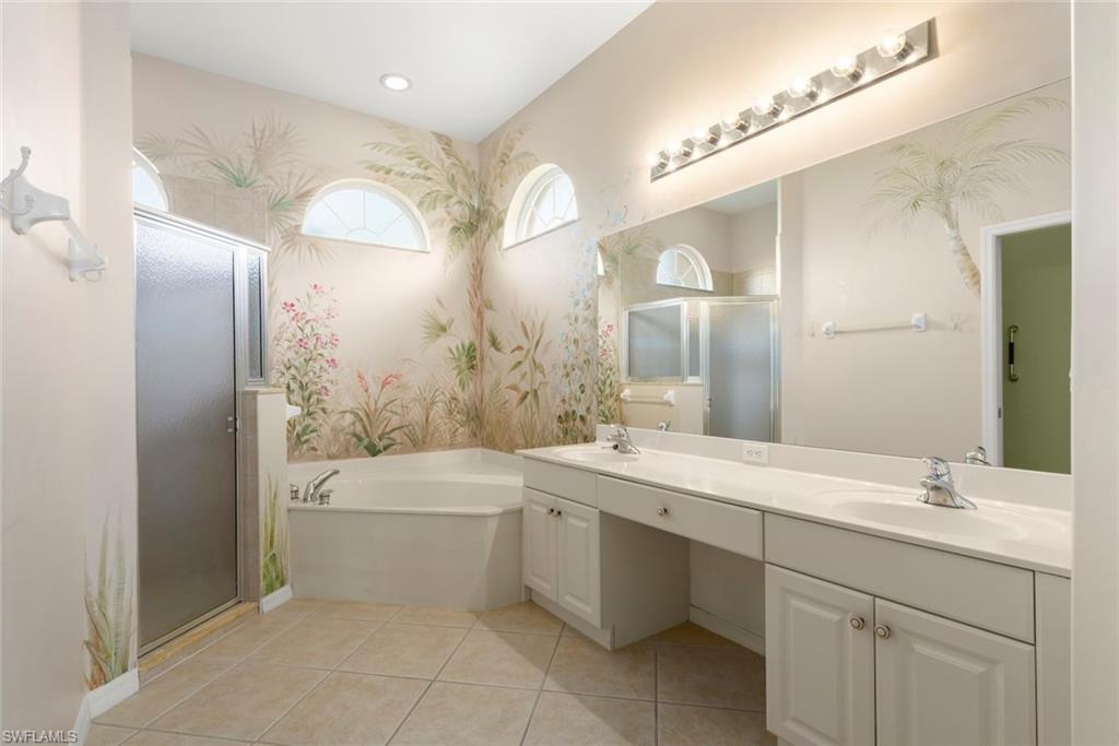 2165 Berkley Way Property Photo 9