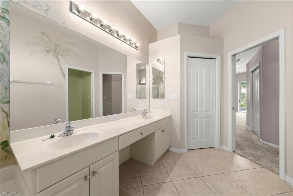 2165 Berkley Way Property Photo 11