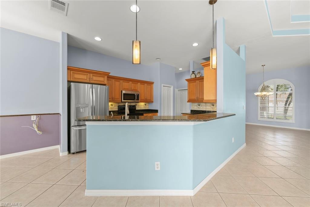 2165 Berkley Way Property Photo 22
